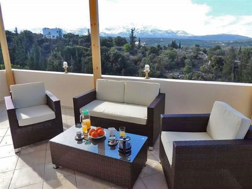 komplex-2-vil-a-jednoho-studia-s-vyhledem-na-more-kreta-recko