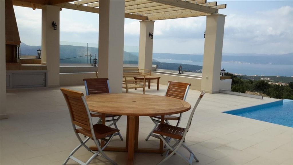 luxusni-vila-s-otevrenym-vyhledem-na-more-i-hory-kreta-recko