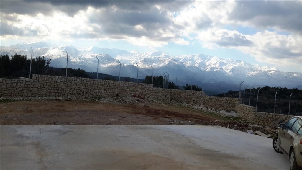luxusni-vila-s-otevrenym-vyhledem-na-more-i-hory-kreta-recko
