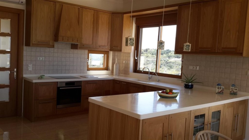 luxusni-vila-s-otevrenym-vyhledem-na-more-i-hory-kreta-recko