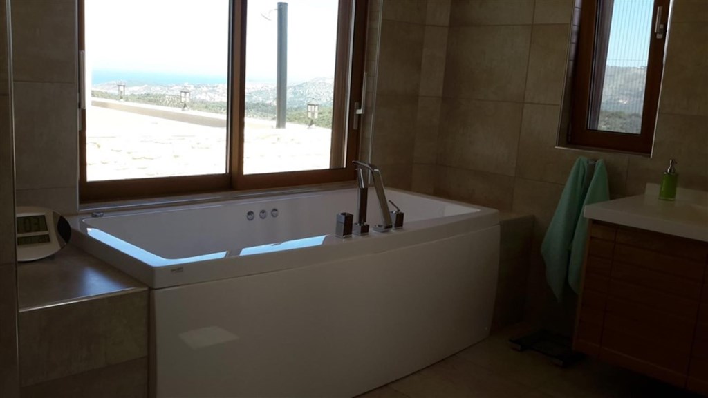 luxusni-vila-s-otevrenym-vyhledem-na-more-i-hory-kreta-recko