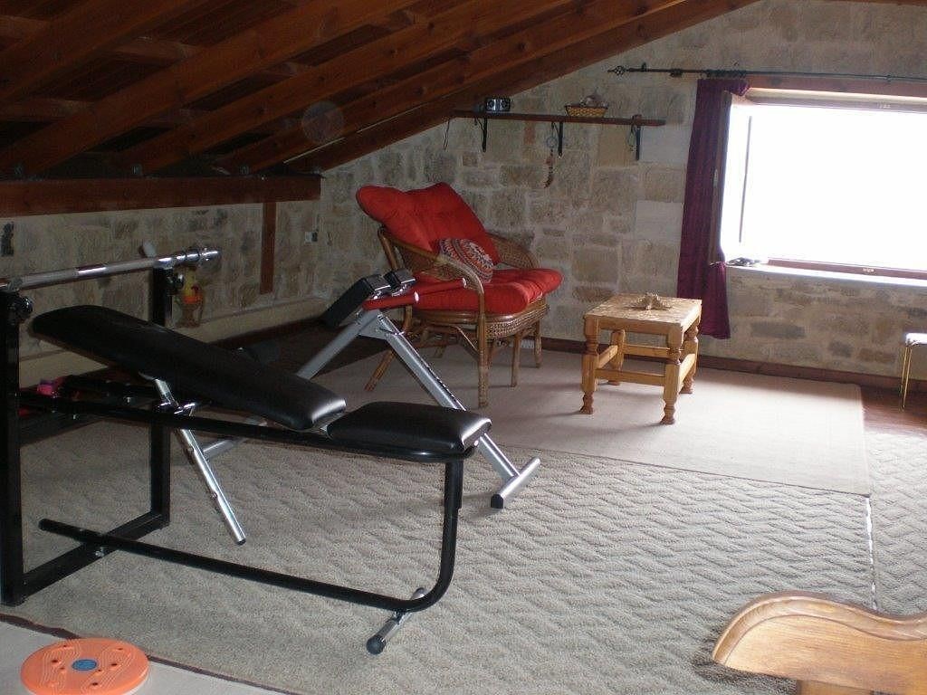 kamenny-dum-s-vyhledem-na-more-kreta-recko