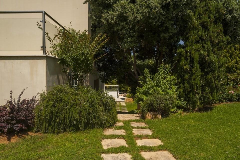 2-luxusni-radove-vily-s-bazenem-a-vyhledem-na-more-kreta-recko