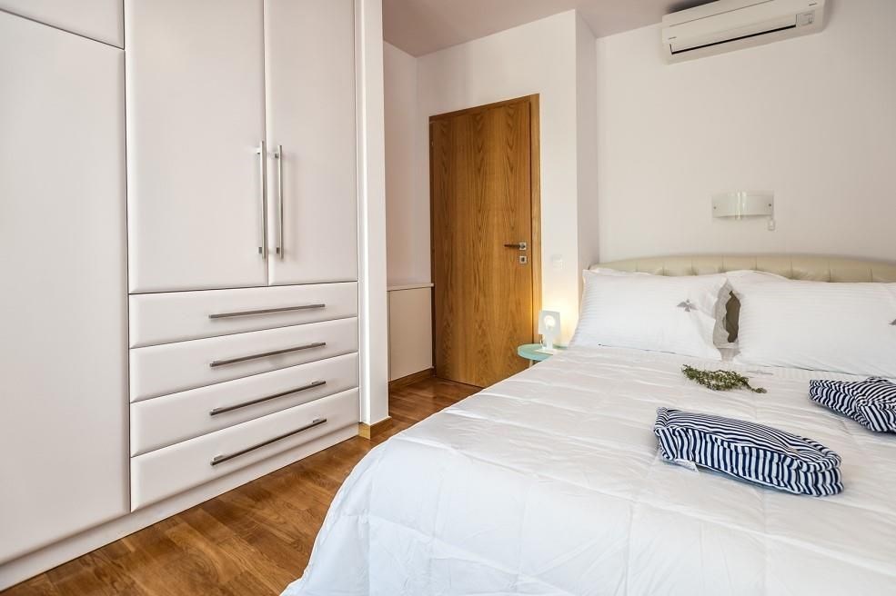 2-luxusni-radove-vily-s-bazenem-a-vyhledem-na-more-kreta-recko