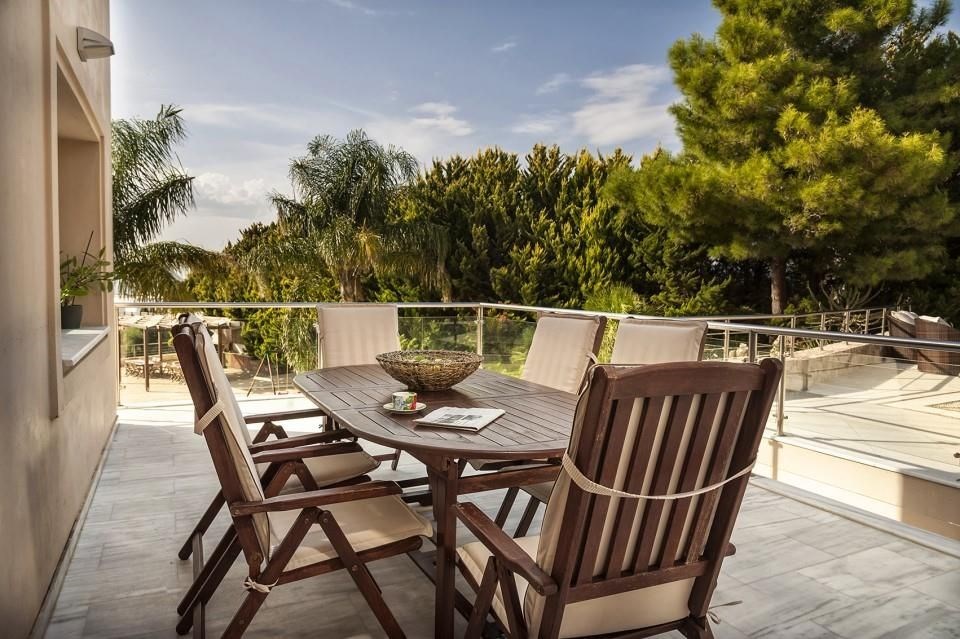 2-luxusni-radove-vily-s-bazenem-a-vyhledem-na-more-kreta-recko
