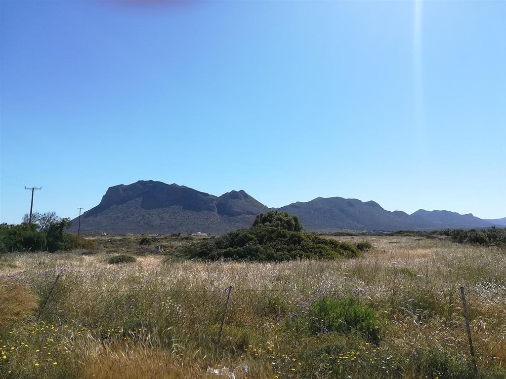pozemek-s-vyhledem-na-hory-a-more-kreta-recko