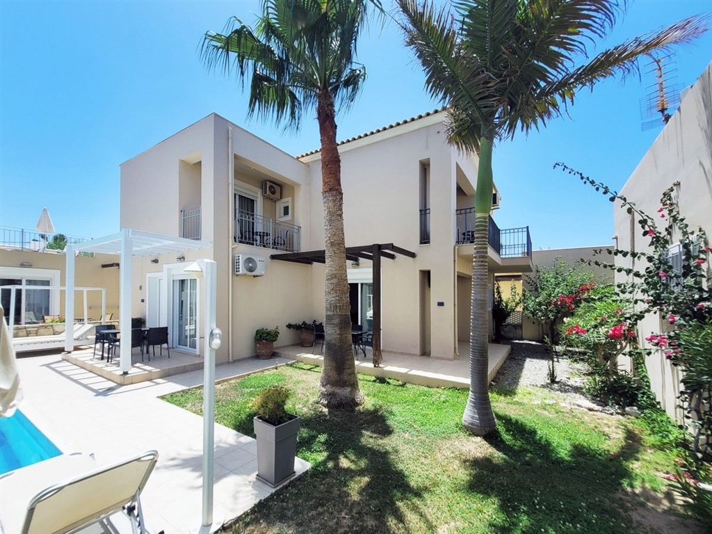 na-prodej-dvoupodlazni-apartman-blizko-more-kreta-recko