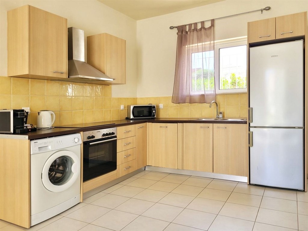 na-prodej-apartman-primo-u-more-a-plaze-kreta-recko