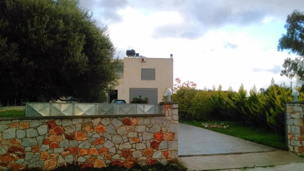 moderni-rodinna-vila-nedaleko-chanie-kreta-recko
