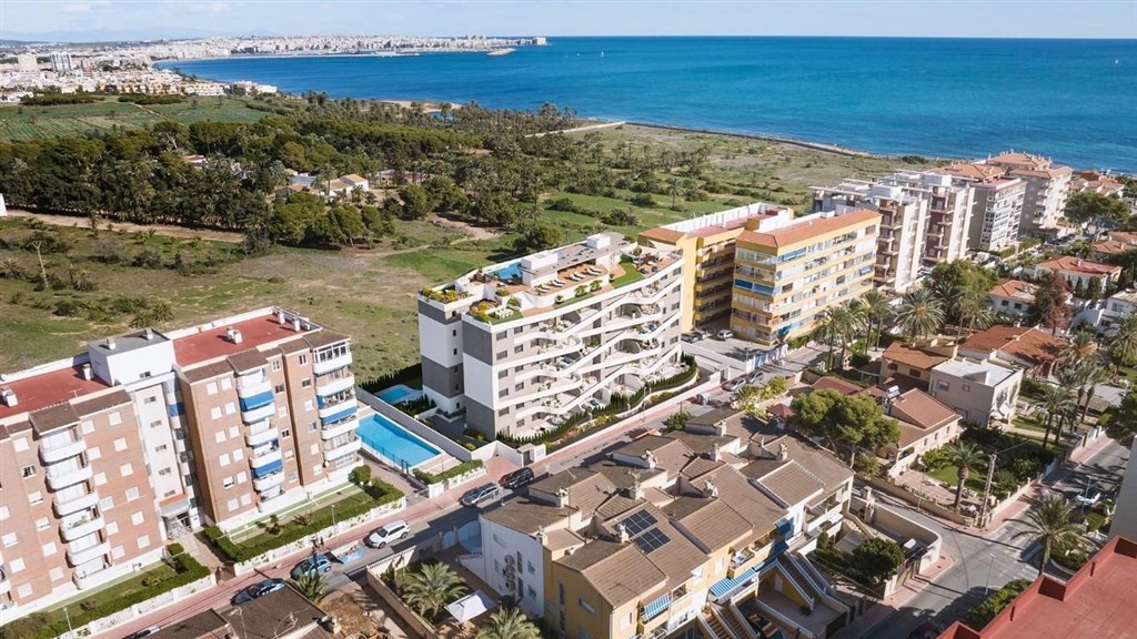 na-prodej-apartman-v-peknem-komplexu-pobliz-more-torrevieja-spanelsko