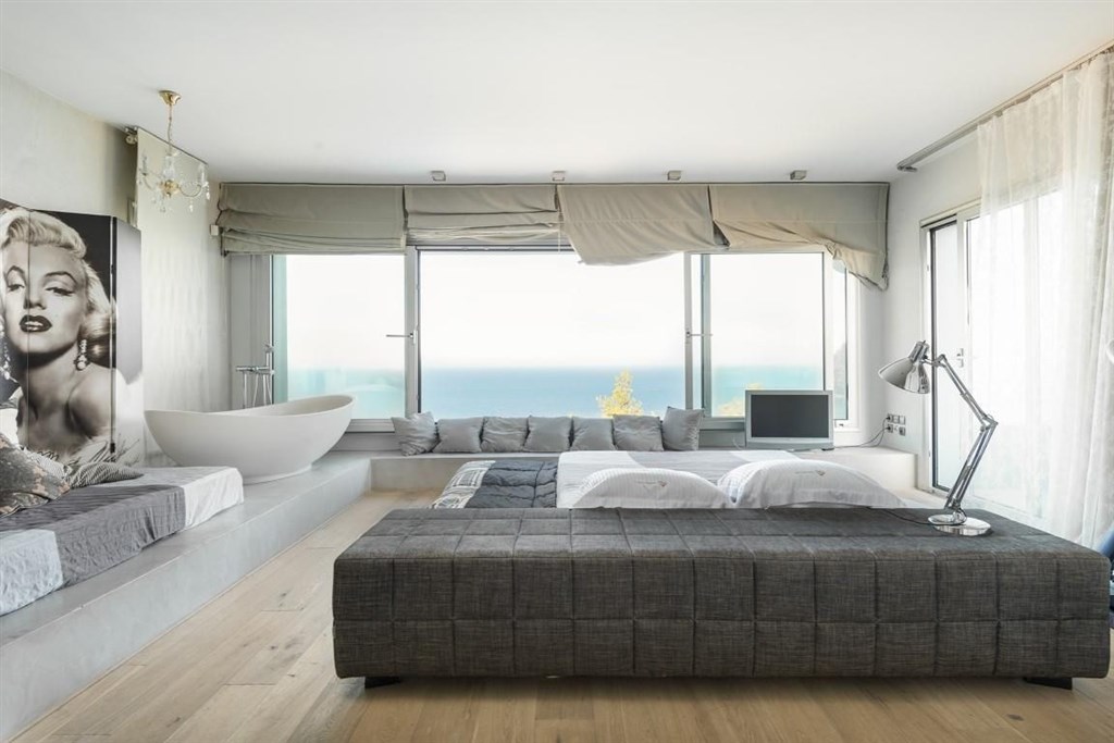 na-prodej-nadherna-luxusni-vila-kousek-od-more-chalkidiki-recko