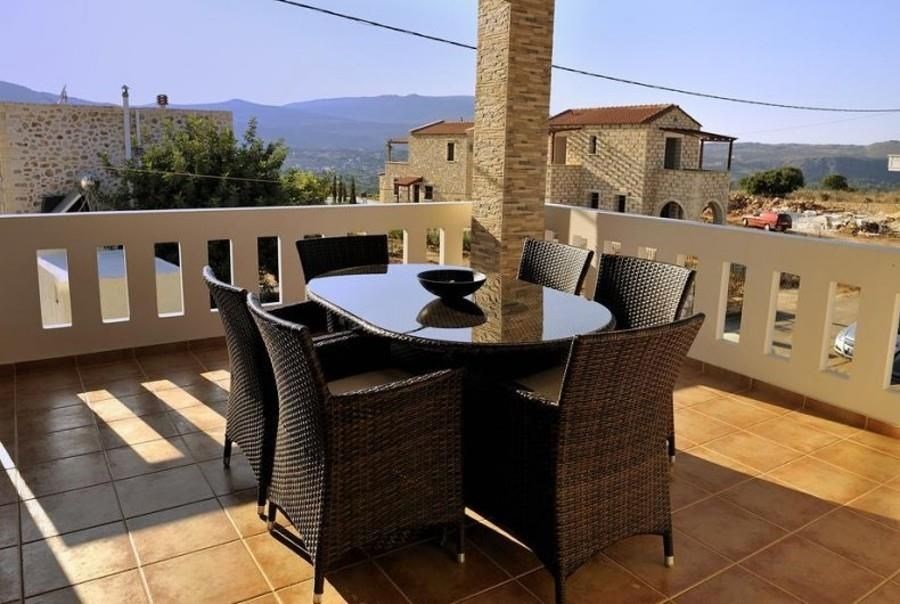 pekna-a-utulna-vila-s-bazenem-kreta-recko