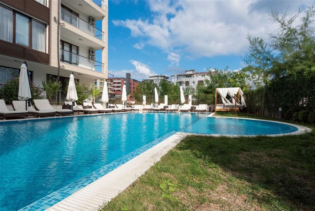 velky-moderni-apartman-v-1-rade-u-more-primorsko-bulharsko