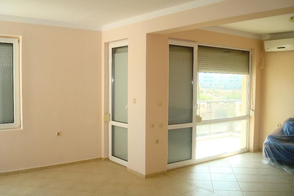 novy-apartman-s-vyhledem-na-more-v-1-rade-primorsko-bulharsko