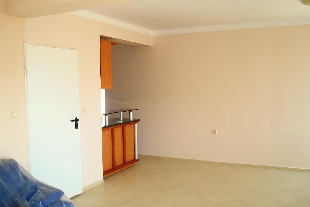 novy-apartman-s-vyhledem-na-more-v-1-rade-primorsko-bulharsko