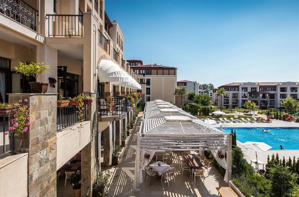 luxusni-apartman-v-1-rade-u-more-u-sozopolu-bulharsko