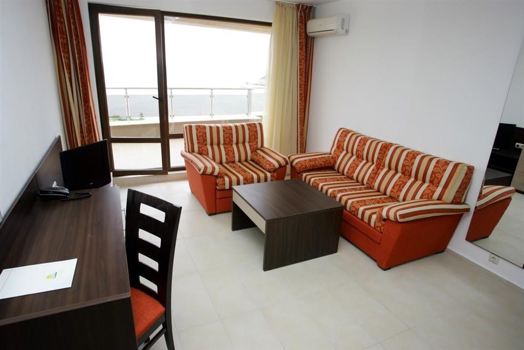 na-prodej-krasny-apartman-u-more-v-carevu-bulharsko