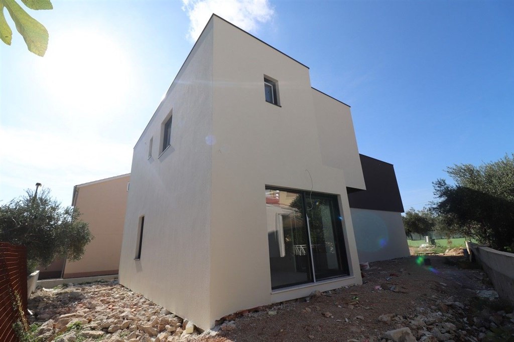 na-prodej-novy-rodinny-dum-pobliz-more-srima-chorvatsko