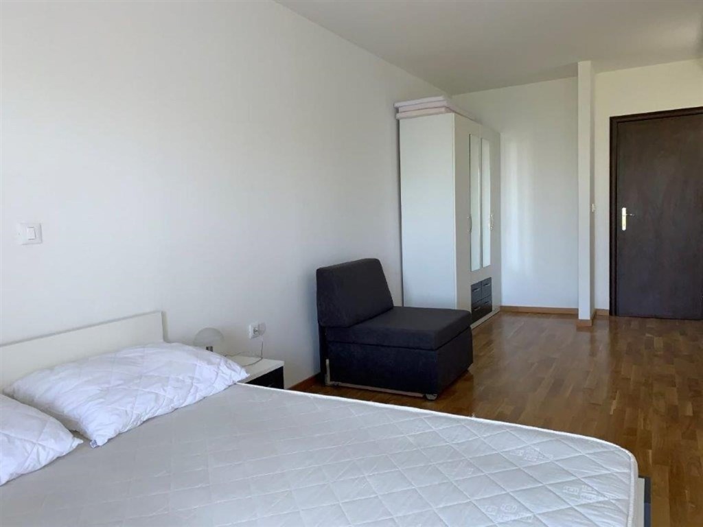 apartman-v-1-rade-u-more-na-skvelem-miste-tucepi-chorvatsko