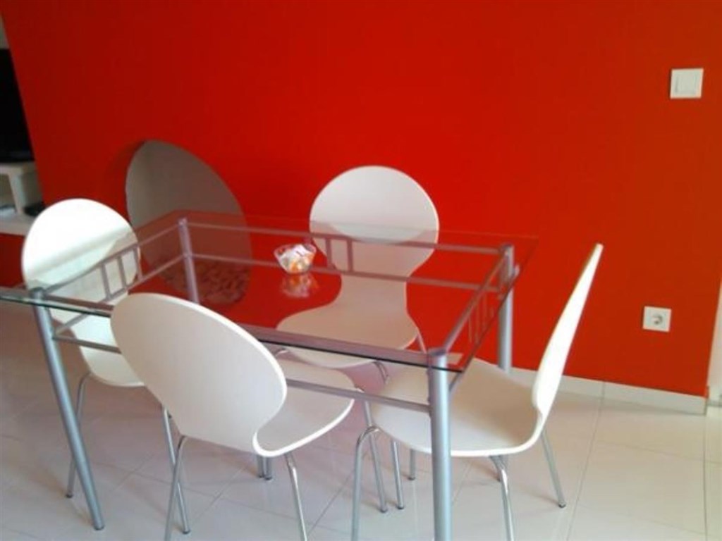 atraktivni-apartmanovy-dum-blizko-more-privlaka-chorvatsko