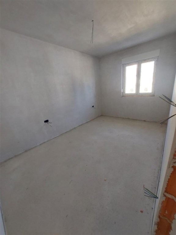 na-prodej-novy-apartman-v-blizkosti-more-pakostane-chorvatsko