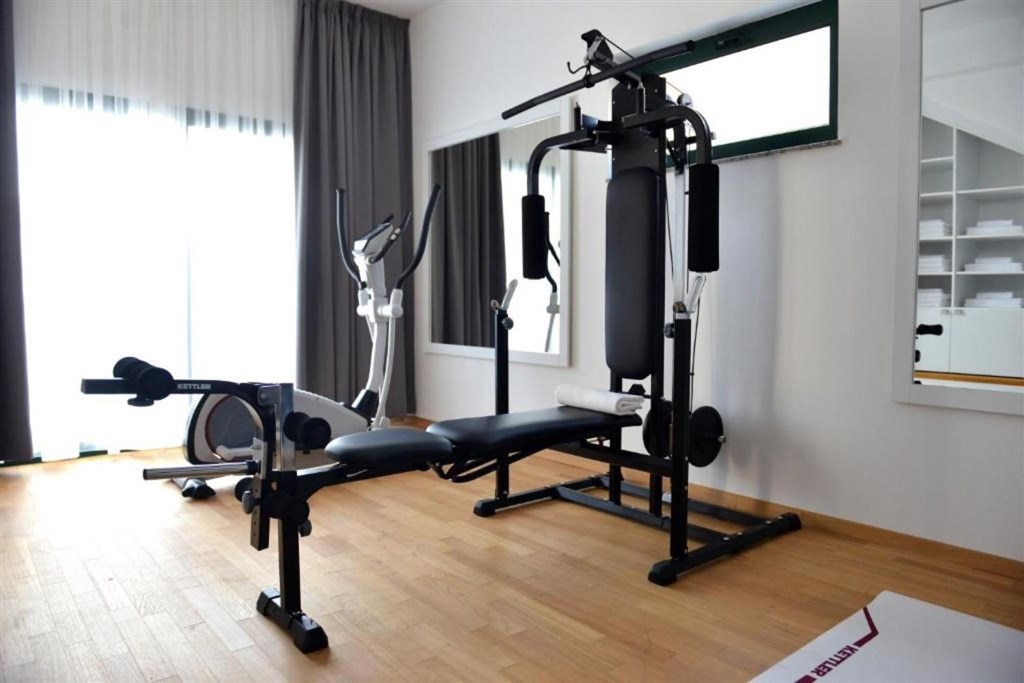 na-prodej-moderni-vila-v-2-rade-od-more-vir-chorvatsko