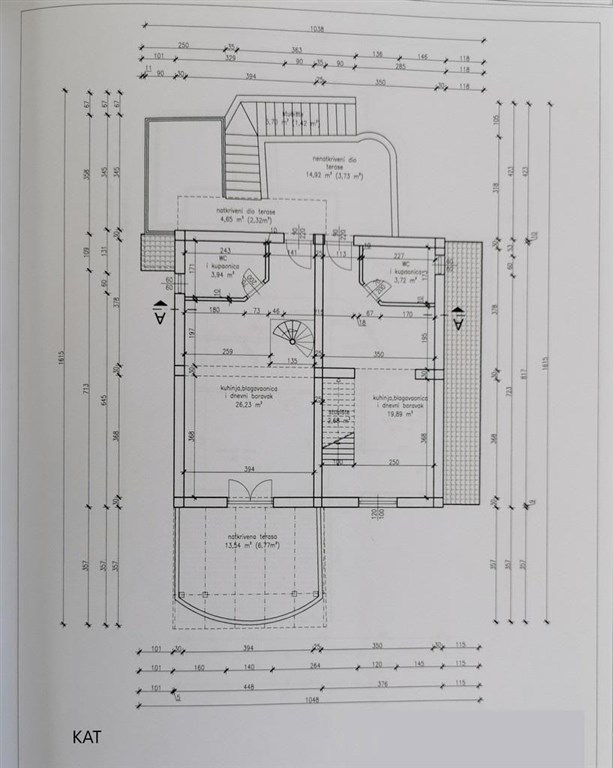 dva-apartmanove-domy-nedaleko-more-vodice-chorvatsko