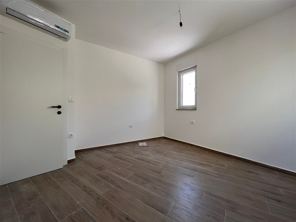 na-prodej-novy-apartman-s-vyhledem-na-more-baska-voda-chorvatsko