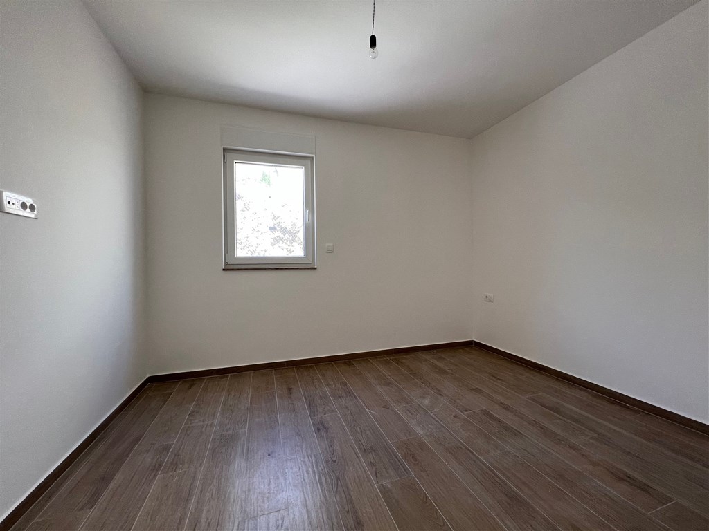 na-prodej-novy-apartman-s-vyhledem-na-more-baska-voda-chorvatsko