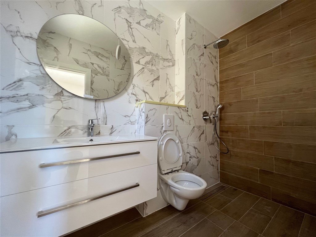 na-prodej-novy-apartman-s-vyhledem-na-more-baska-voda-chorvatsko