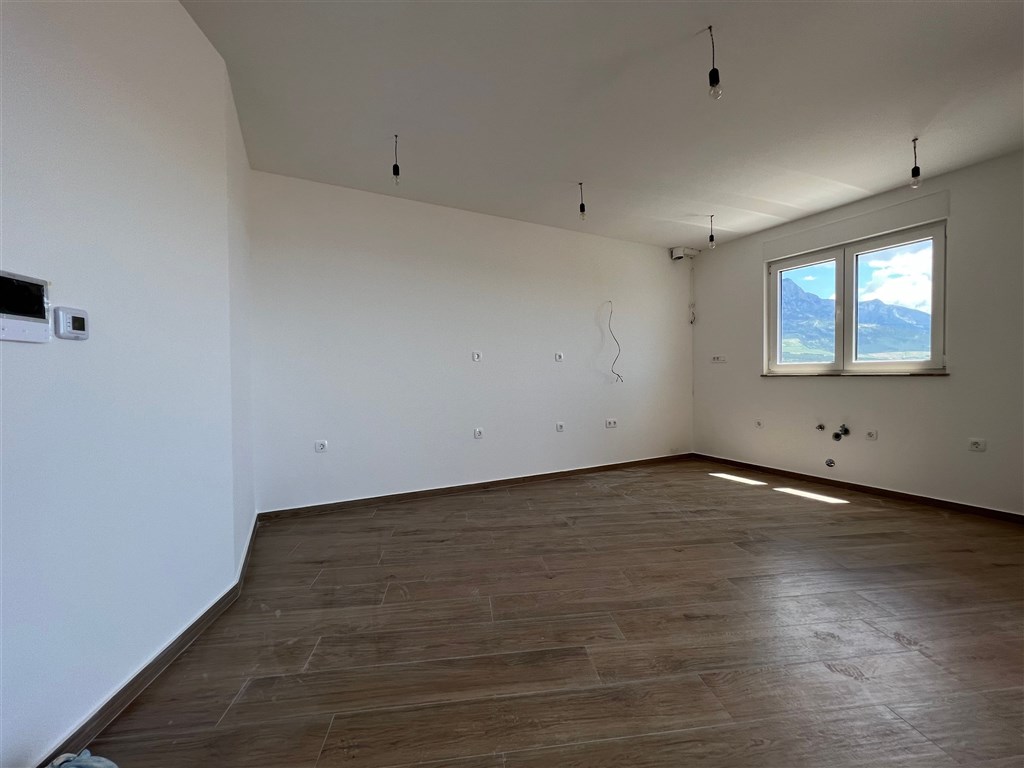 na-prodej-novy-apartman-s-vyhledem-na-more-baska-voda-chorvatsko