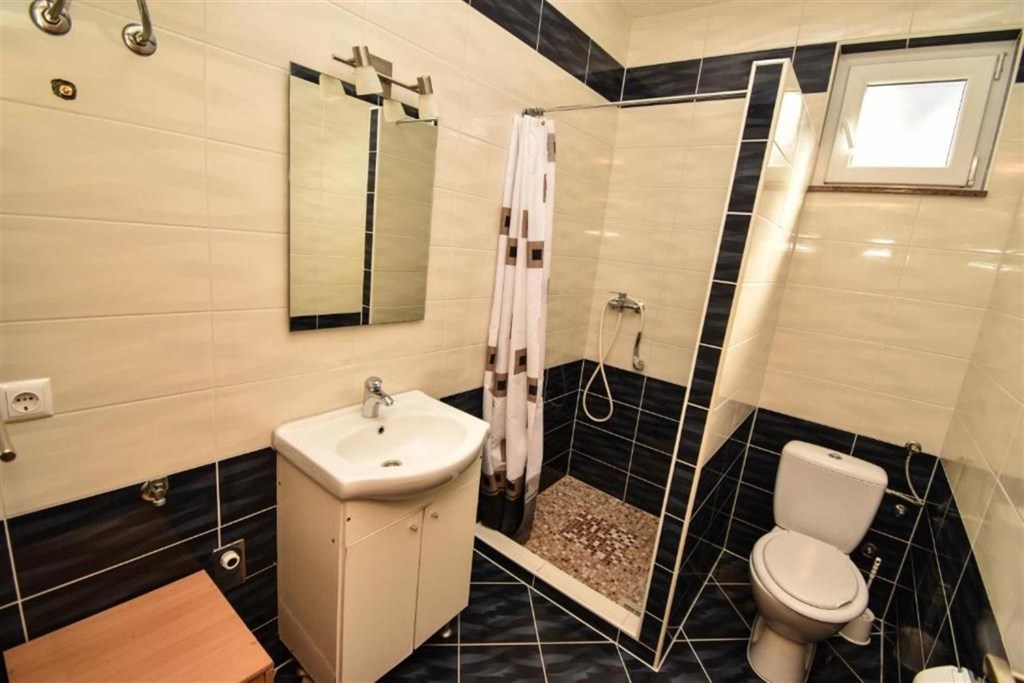 apartmanovy-komplex-v-blizkosti-more-vir-chorvatsko