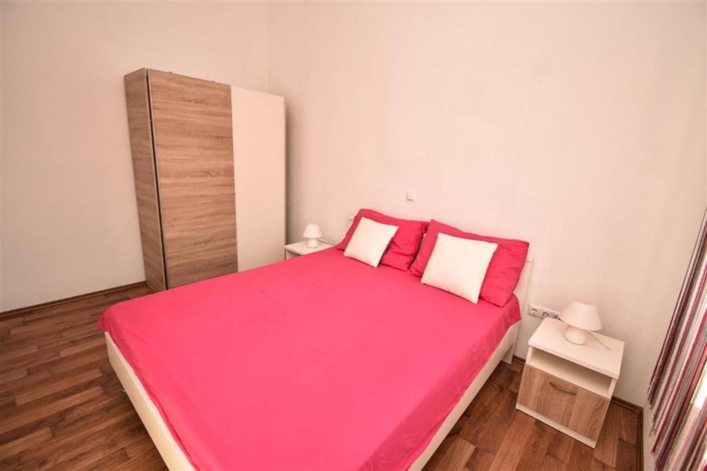 apartmanovy-komplex-v-blizkosti-more-vir-chorvatsko