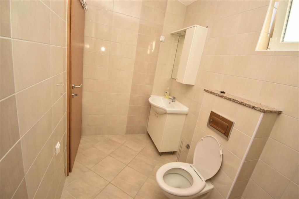 apartmanovy-komplex-v-blizkosti-more-vir-chorvatsko