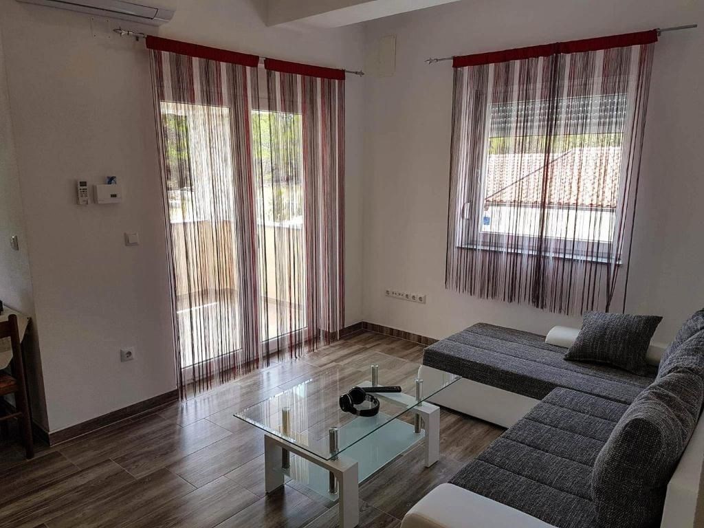 apartmanovy-komplex-v-blizkosti-more-vir-chorvatsko