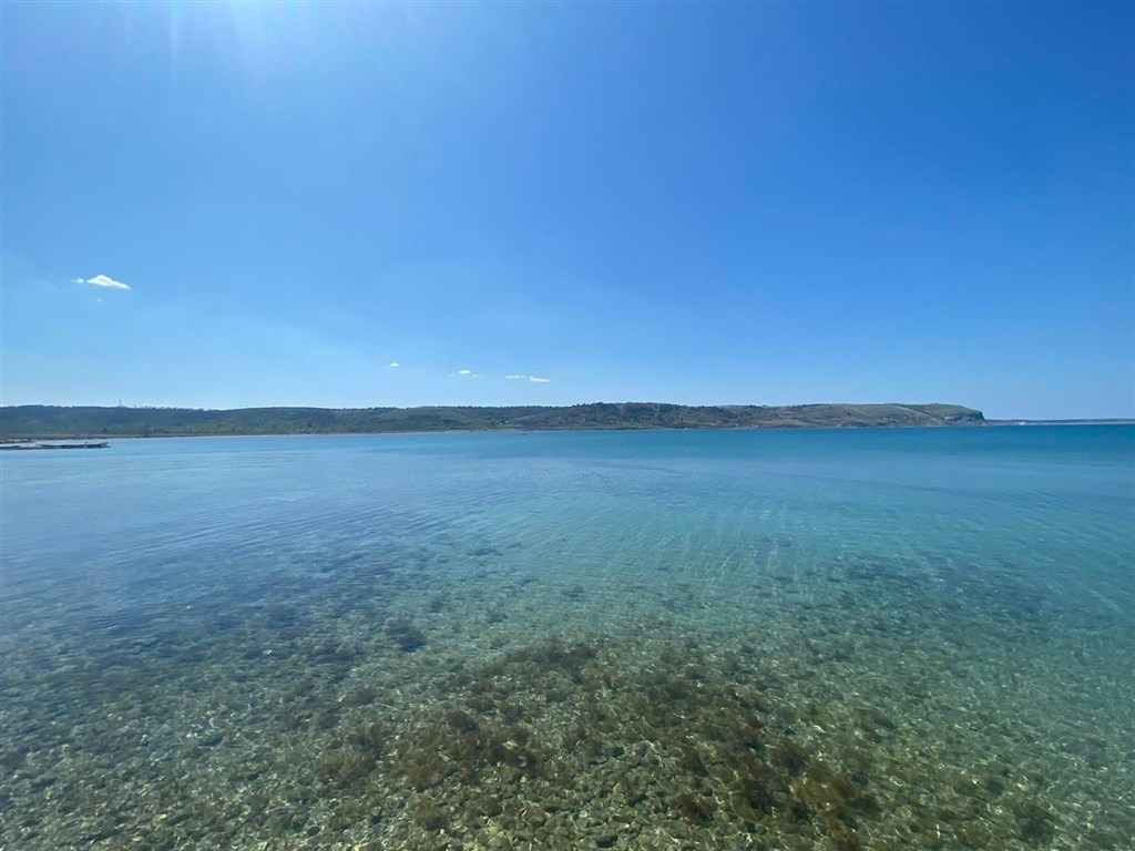 stavebni-pozemek-v-1-rade-u-more-rtina-chorvatsko