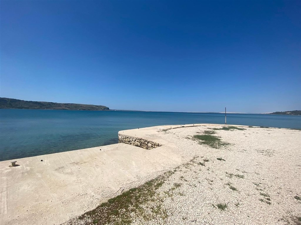 stavebni-pozemek-v-1-rade-u-more-rtina-chorvatsko