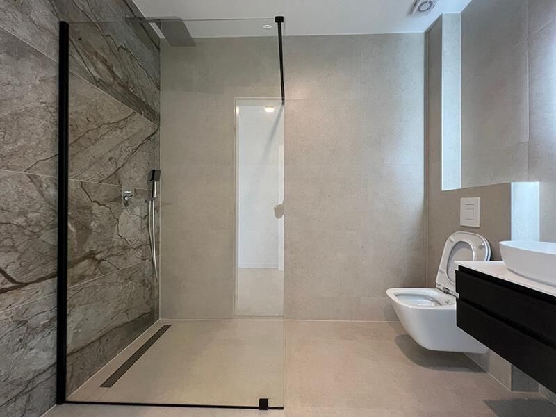 nova-luxusni-vila-s-otevrenym-vyhledem-na-more-brela-chorvatsko