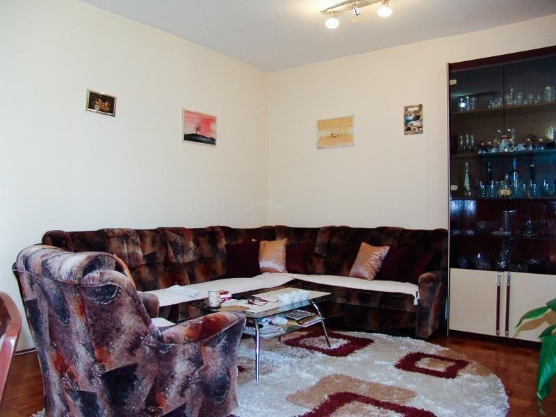 apartmanovy-dum-s-vyhledem-na-more-baska-voda-chorvatsko