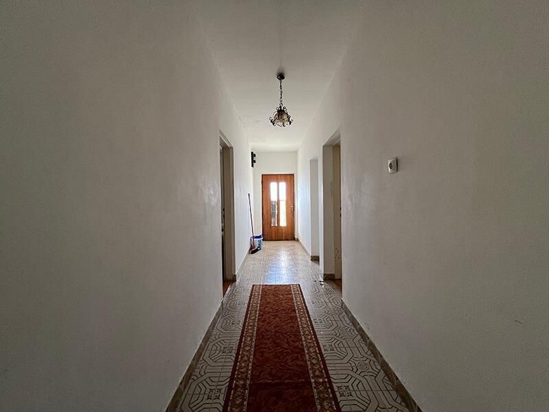 na-prodej-dum-se-3-apartmany-ve-2-rade-od-more-drvenik-chorvatsko