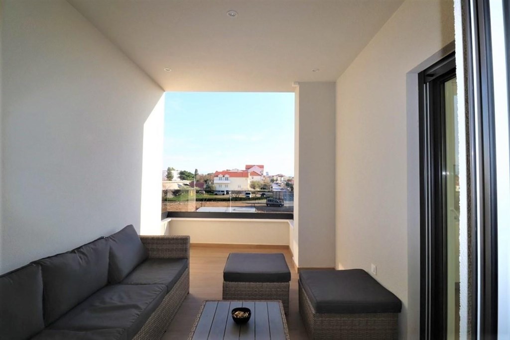 novy-zarizeny-atraktivni-apartman-vodice-chorvatsko