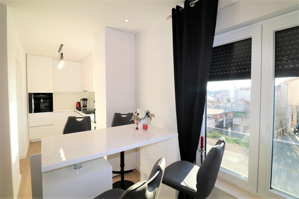 novy-zarizeny-atraktivni-apartman-vodice-chorvatsko
