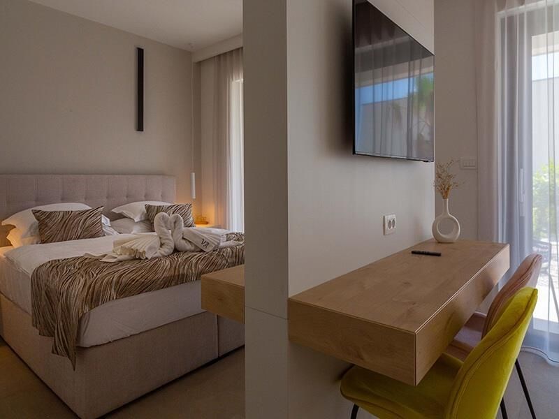 na-prodej-luxusni-vila-s-vyhledem-na-more-veliko-brdo-chorvatsko