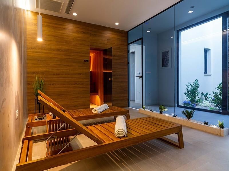 na-prodej-luxusni-vila-s-vyhledem-na-more-veliko-brdo-chorvatsko