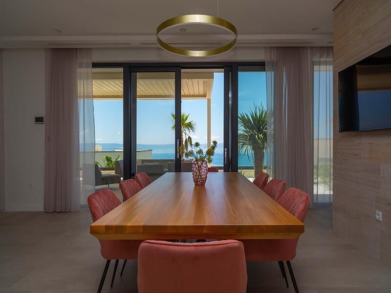 na-prodej-luxusni-vila-s-vyhledem-na-more-veliko-brdo-chorvatsko