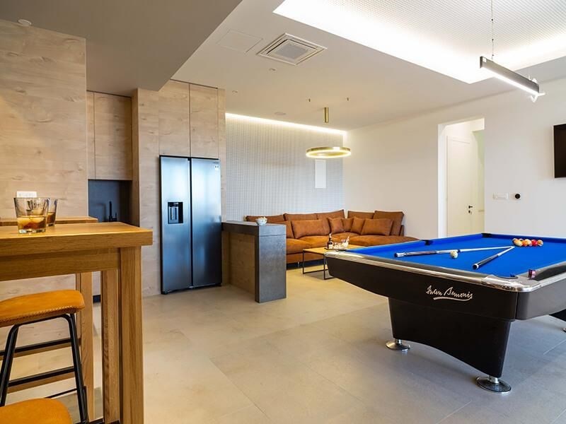 na-prodej-luxusni-vila-s-vyhledem-na-more-veliko-brdo-chorvatsko