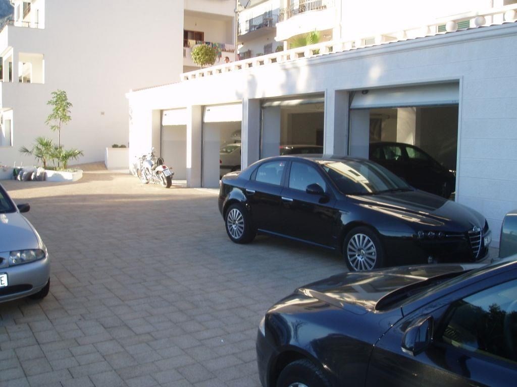 luxusni-apartmanovy-dum-100m-od-more-tucepi-makarska-riviera-chorvatsko