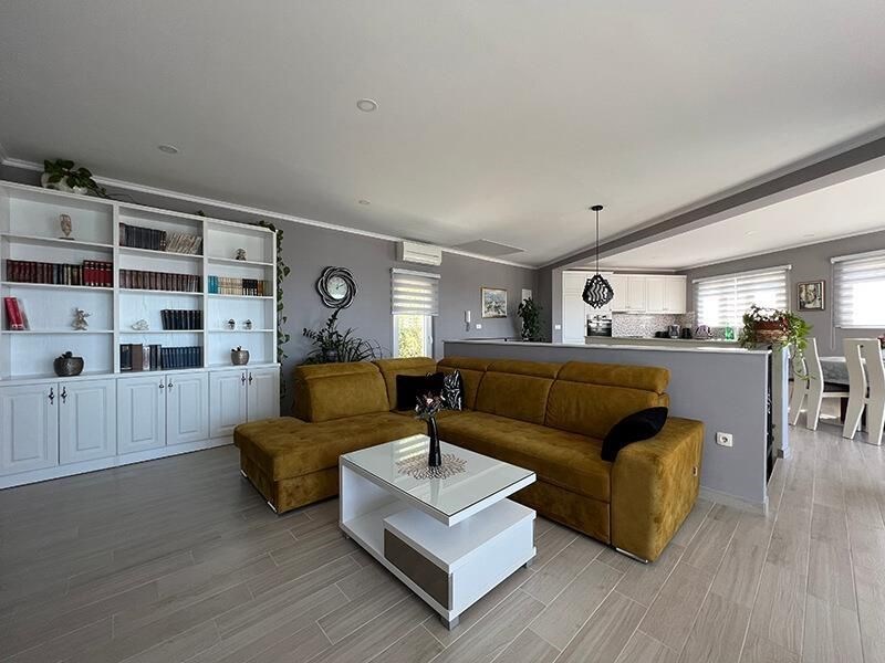 na-prodej-novy-apartmanovy-dum-s-vyhledy-na-more-krvavica-chorvatsko