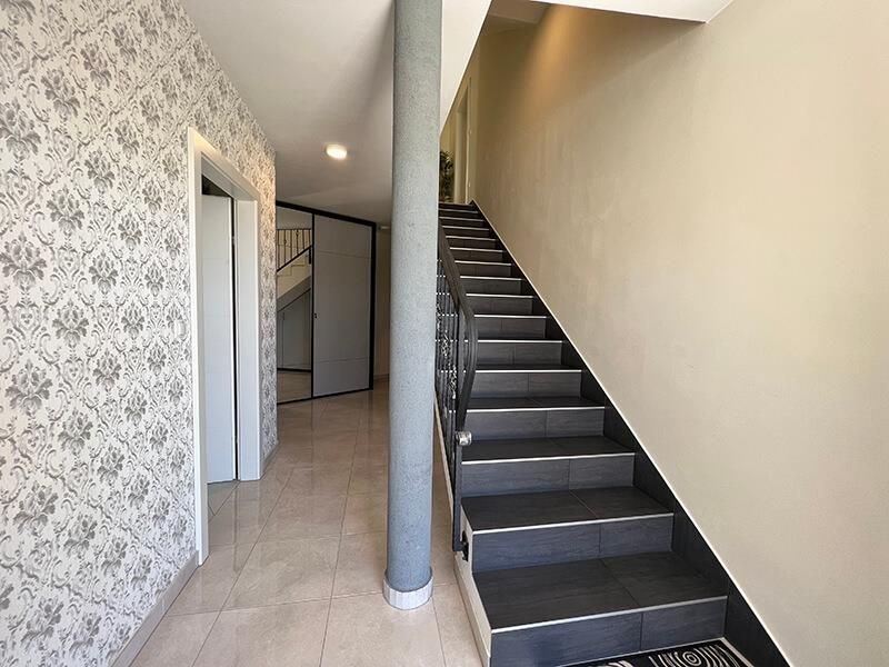 na-prodej-novy-apartmanovy-dum-s-vyhledy-na-more-krvavica-chorvatsko