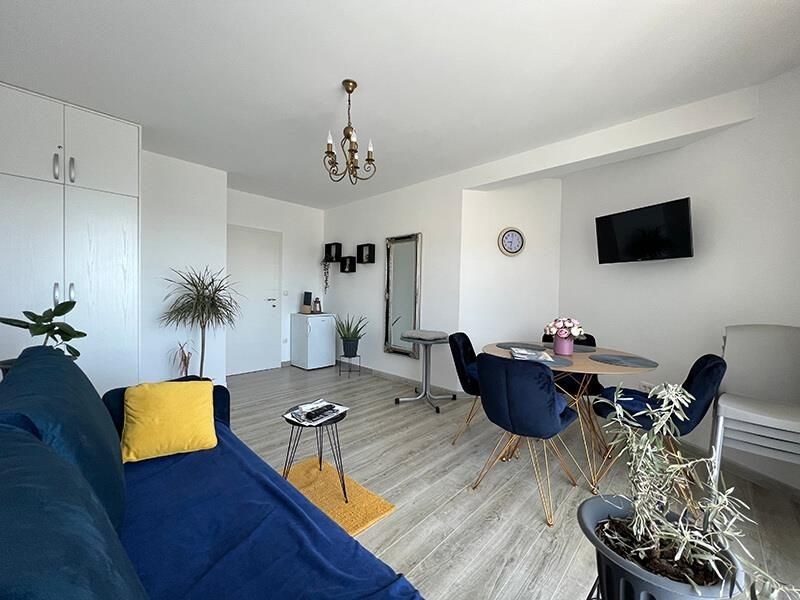na-prodej-novy-apartmanovy-dum-s-vyhledy-na-more-krvavica-chorvatsko